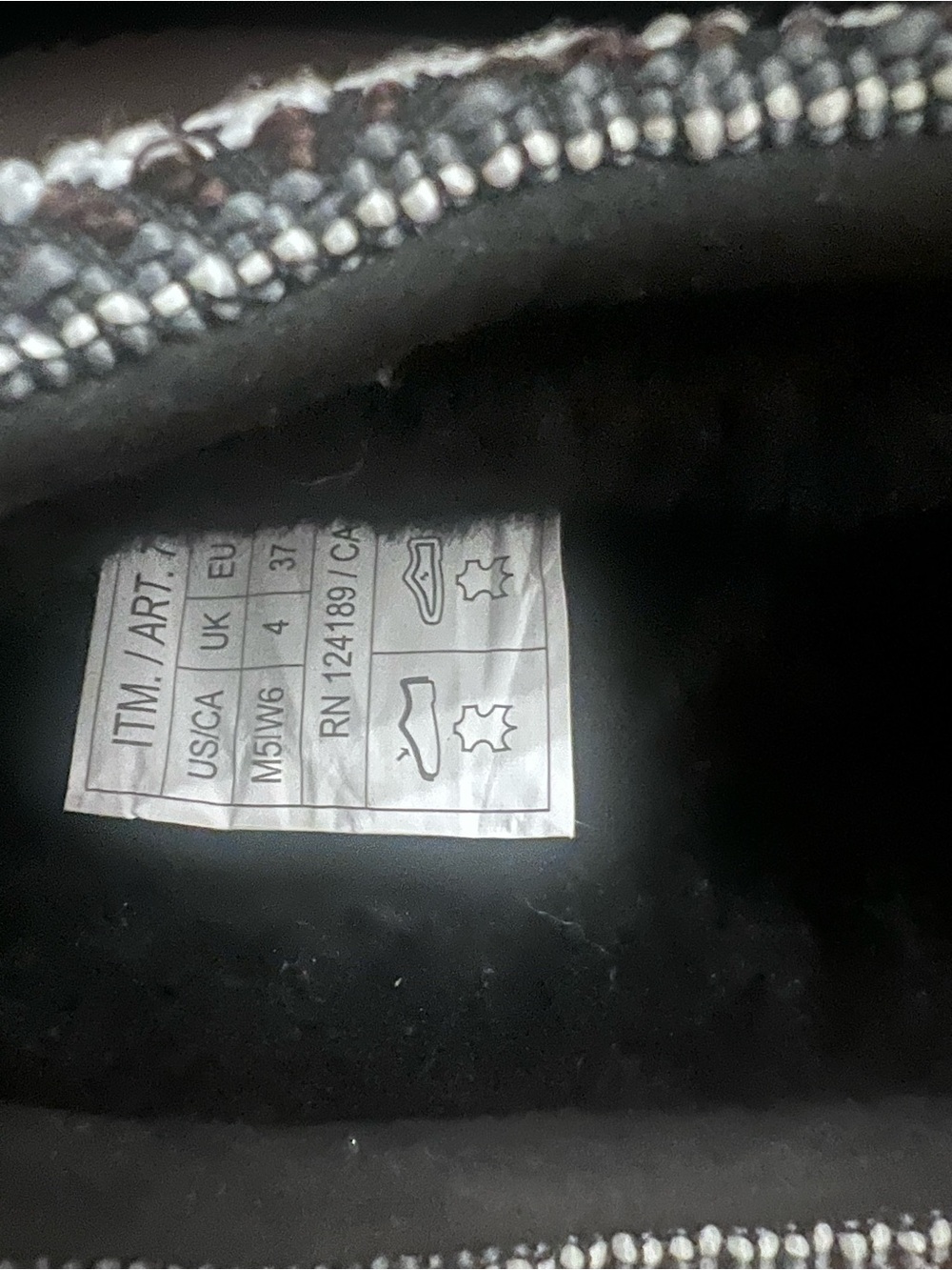 NWT Kirkland women’s black shearling lined shoes - Picture 5 of 5